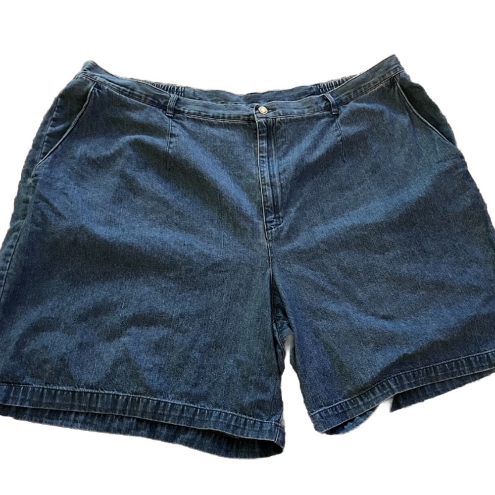 Villager Sport Liz Claiborne Light-Medium Wash  Blue Denim Shorts 24W Stretch